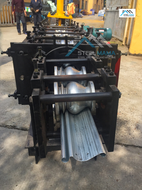 Curly Single Skinned Solid Lath rolling shutter machine manufacturer