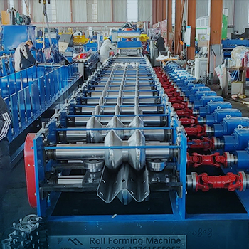 Highway guardrail Roll Forming Machine