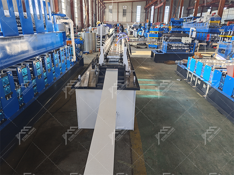 shutter door roll forming machine