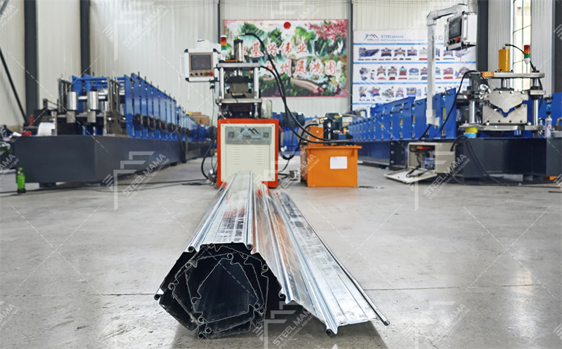 shutter door roll forming machine