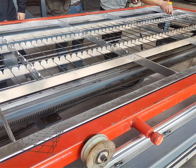 Automatic Cable Tray Wire Mesh Welding Machine